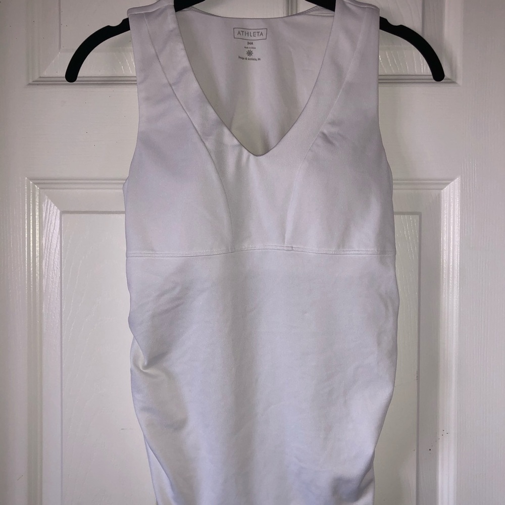 LAST CHANCE :Athleta White Top